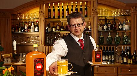 Barkeeper 5 Sterne Luxushotel Österreich