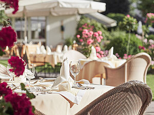 Essen im Garten Hotel